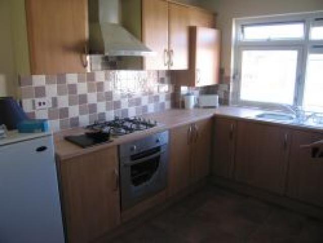 			NEW ON!, 2 Bedroom, 1 bath, 1 reception Flat			 Font Hills, EAST FINCHLEY N2